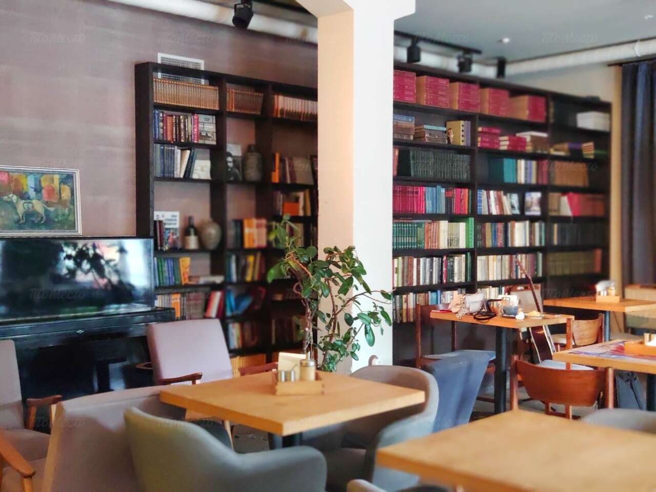 Кафе Книги и кофе на Гагаринской улице