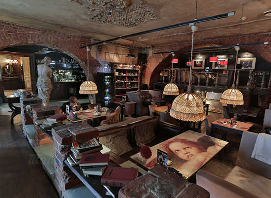 Банкетный зал кафе Безухов (Беzухов) на Рождественской улице фото 2