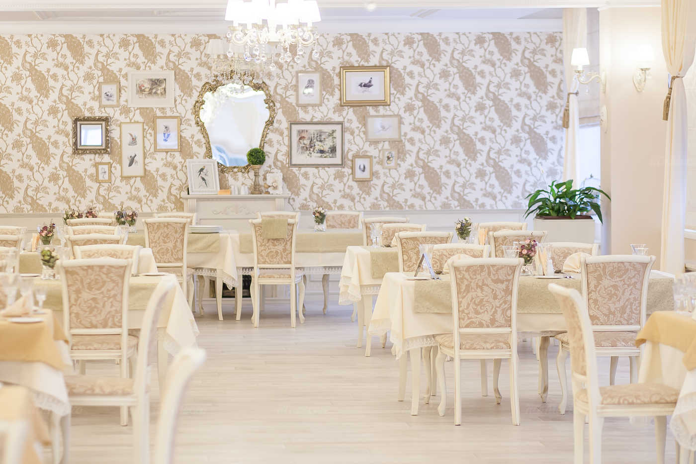 Банкетный зал ресторана Ока на проспекте Гагарина фото 6