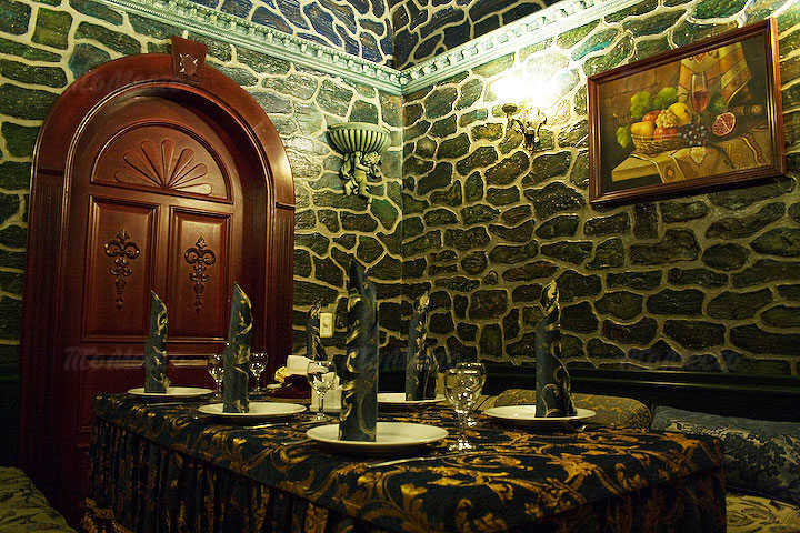 Банкетный зал ресторана Армения на улице Стрелочников фото 3