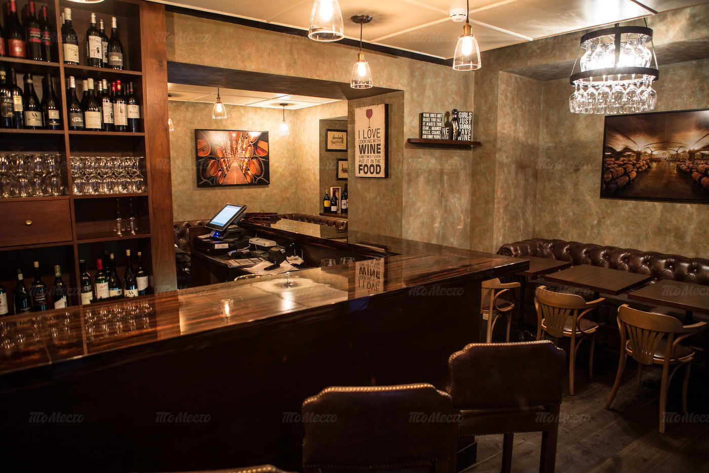 Ресторан Cork Wine Bar на Малой Бронной улице