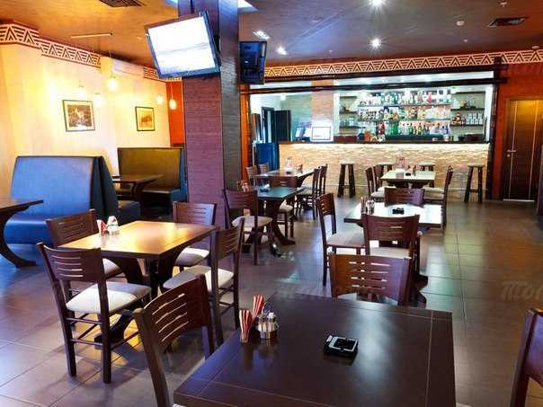 Банкетный зал ресторана ZulluS (Зулус) в Аврорах фото 2