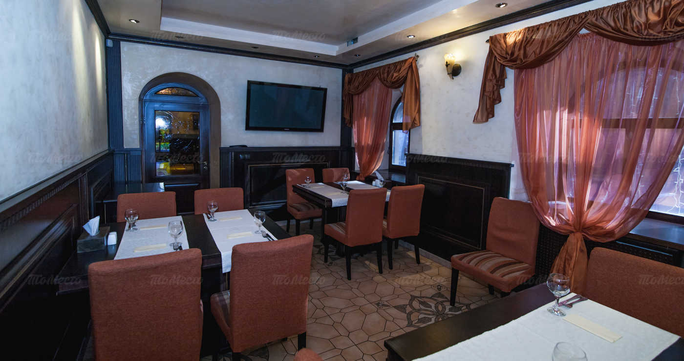 Банкетный зал кафе Абрикос на улице Красной Слобода фото 3
