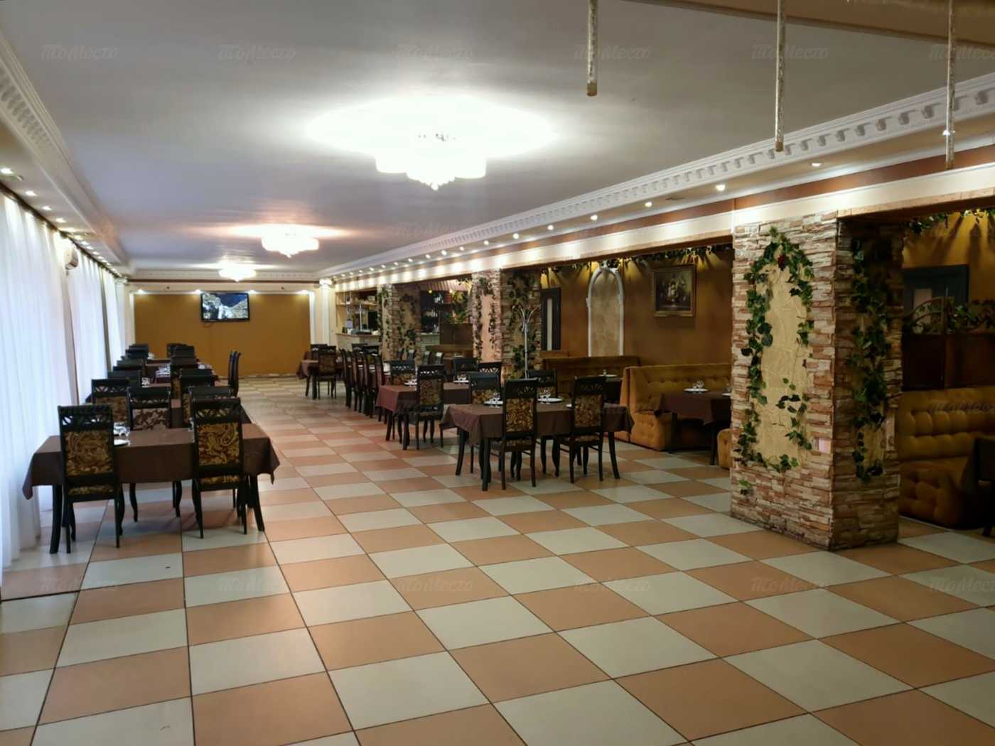 Банкетный зал ресторана Солнечный рай на улице Губанова фото 5