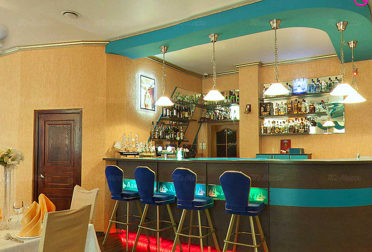 Банкетный зал бара, кафе Адмирал на улице Пархоменко фото 4