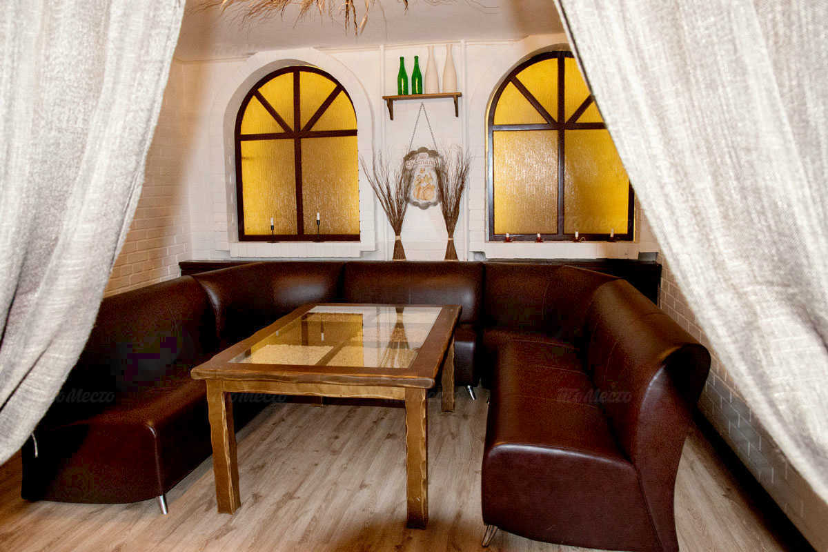 Банкетный зал бара, паба, пивного ресторана Пан Шаманек на Красном проспекте фото 3