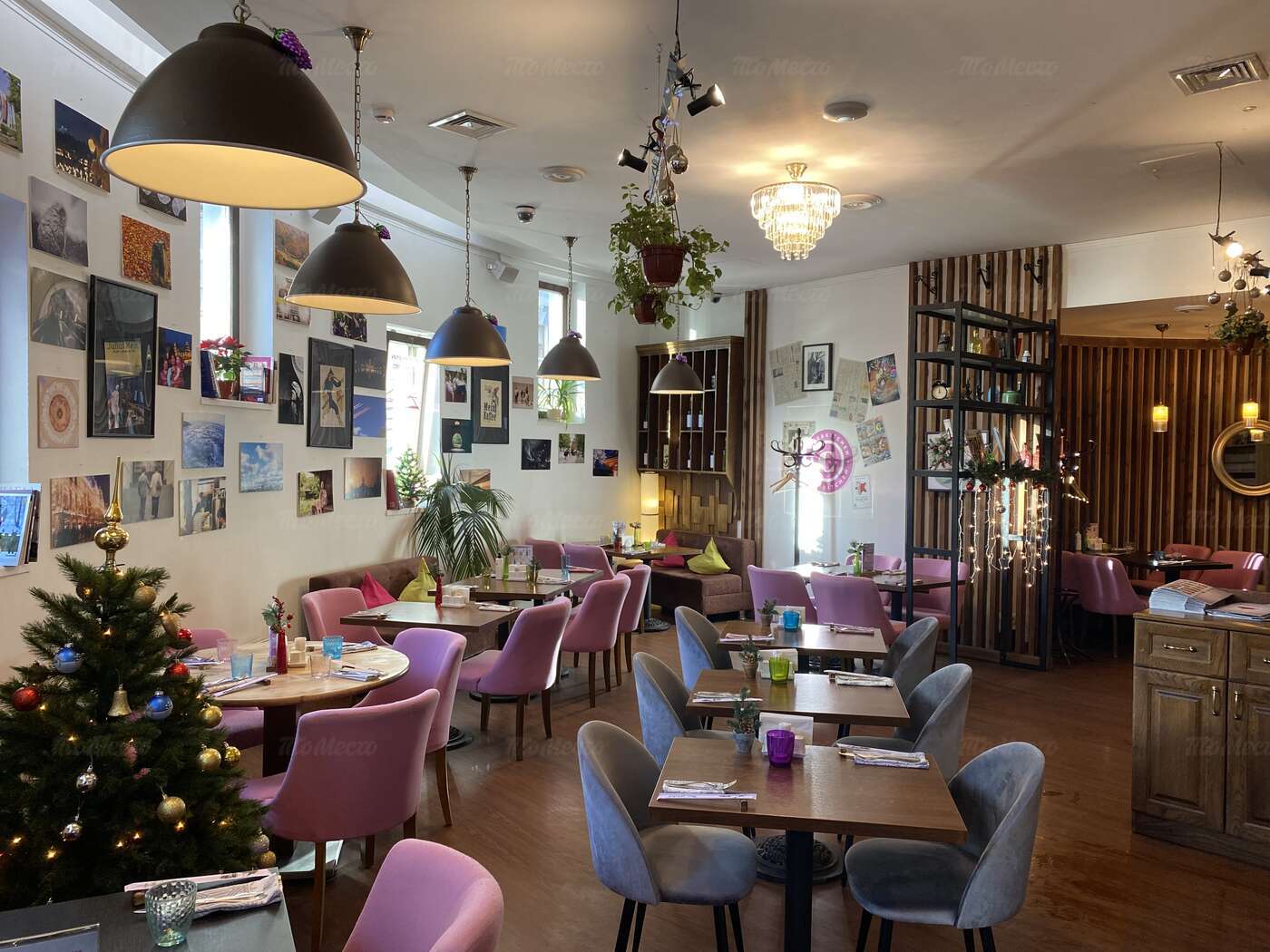 Ресторан Corner Cafe (Корнер кафе) на Композиторской улице