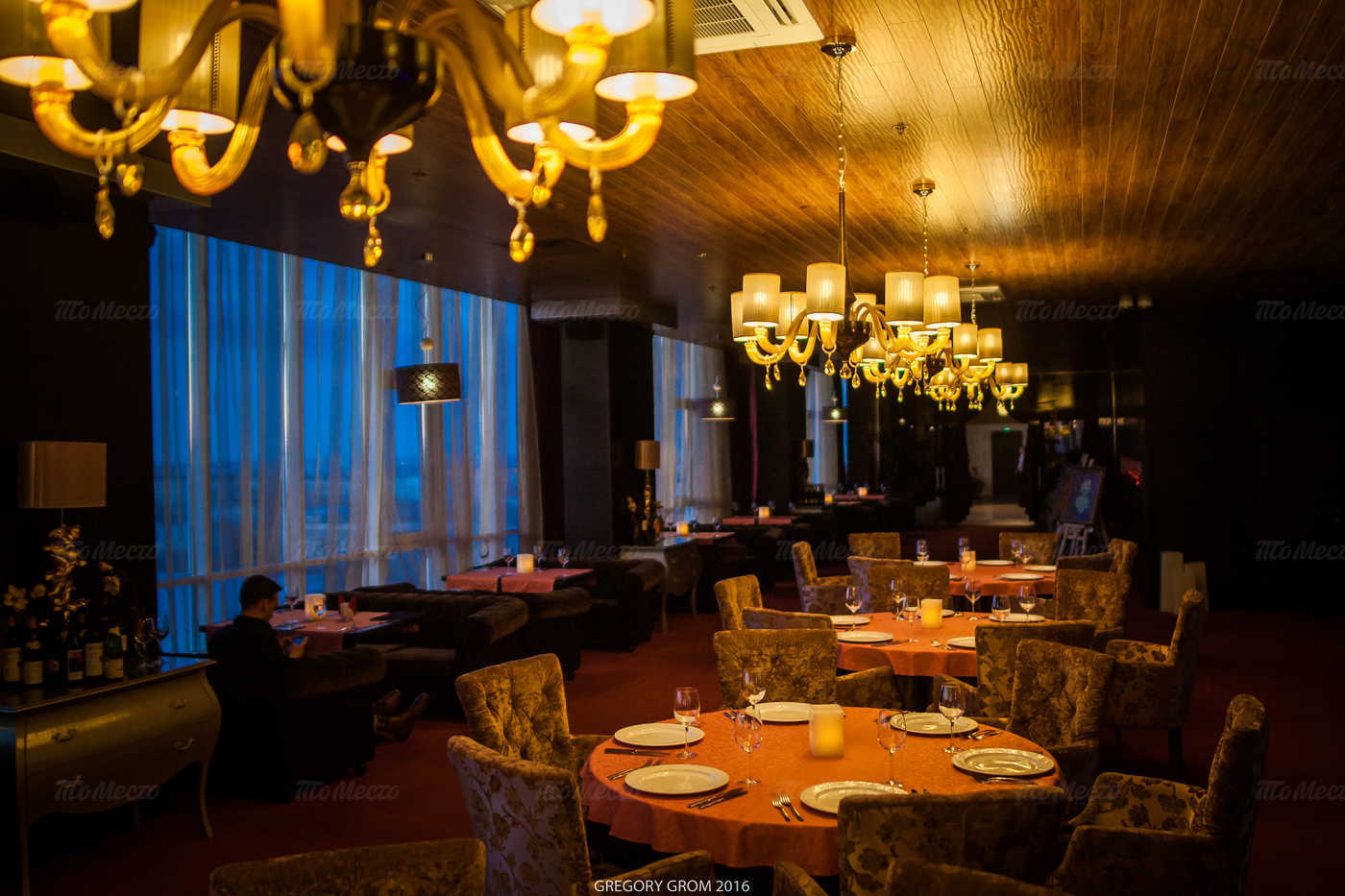 Ресторан Рояль (Гранд Отель "ОКА") на проспекте Гагарина фото 9