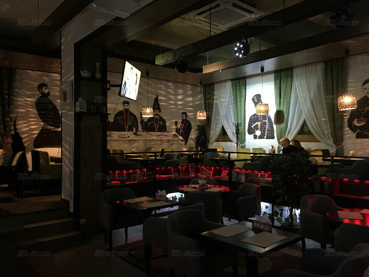 Банкетный зал ресторана МиМино на улице Героя Смирнова фото 1